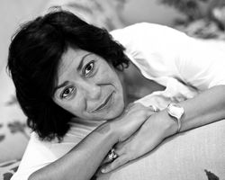 Almudena Grandes.jpeg