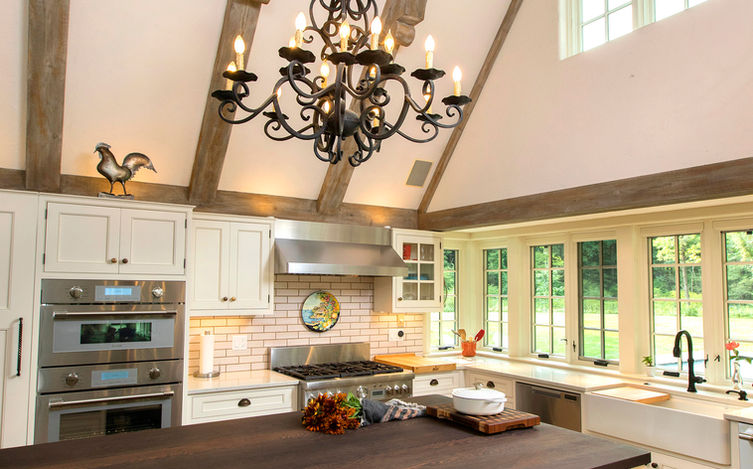 White Traditional Kitchen with Farmhouse Sink Wenge Countertop on Island