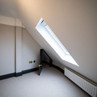 8 Moreton Manor House