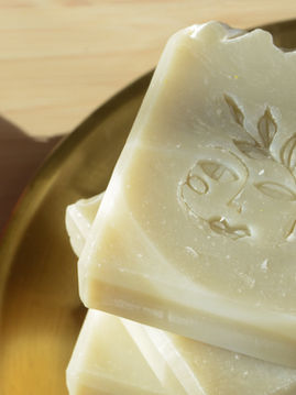 🌿 Neden SOLILU Doğal Sabunlarını Tercih Etmelisiniz?