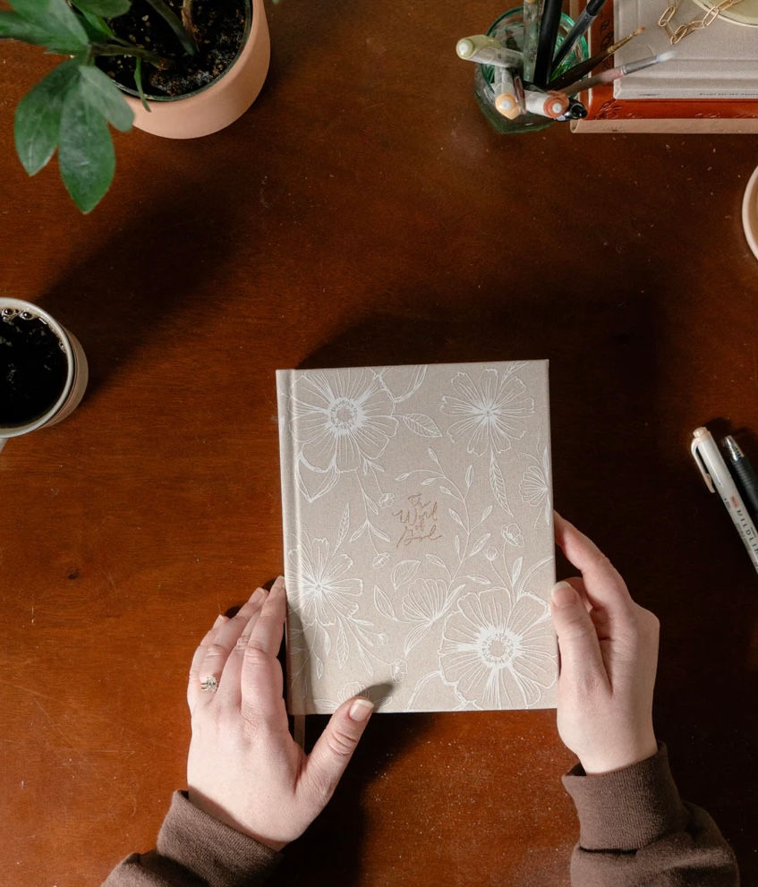 NLT Notetaking Bible - Cordova