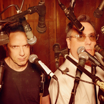 They Might Be Giants: Off The Wall At Madison Theater
