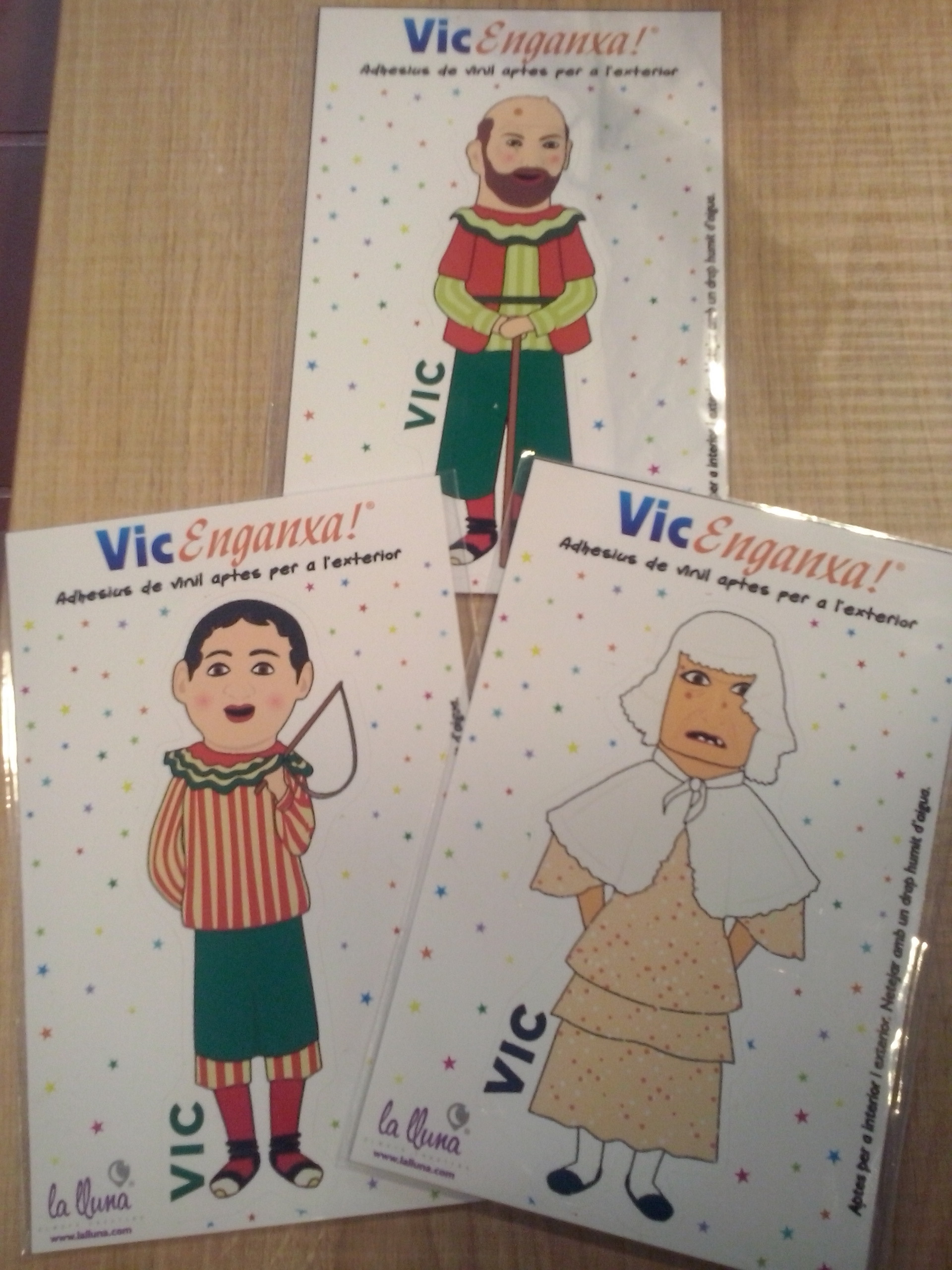 Adhesius dels llúpies, gegants i castellers