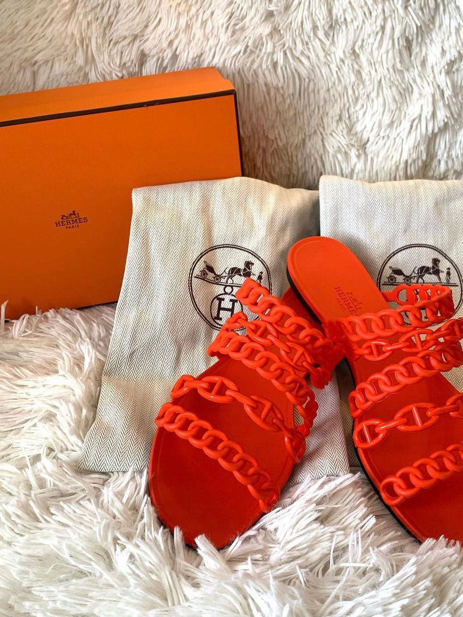 Authentic Hermès Pavot Rubber D'ancre Chaine Sandals in coral