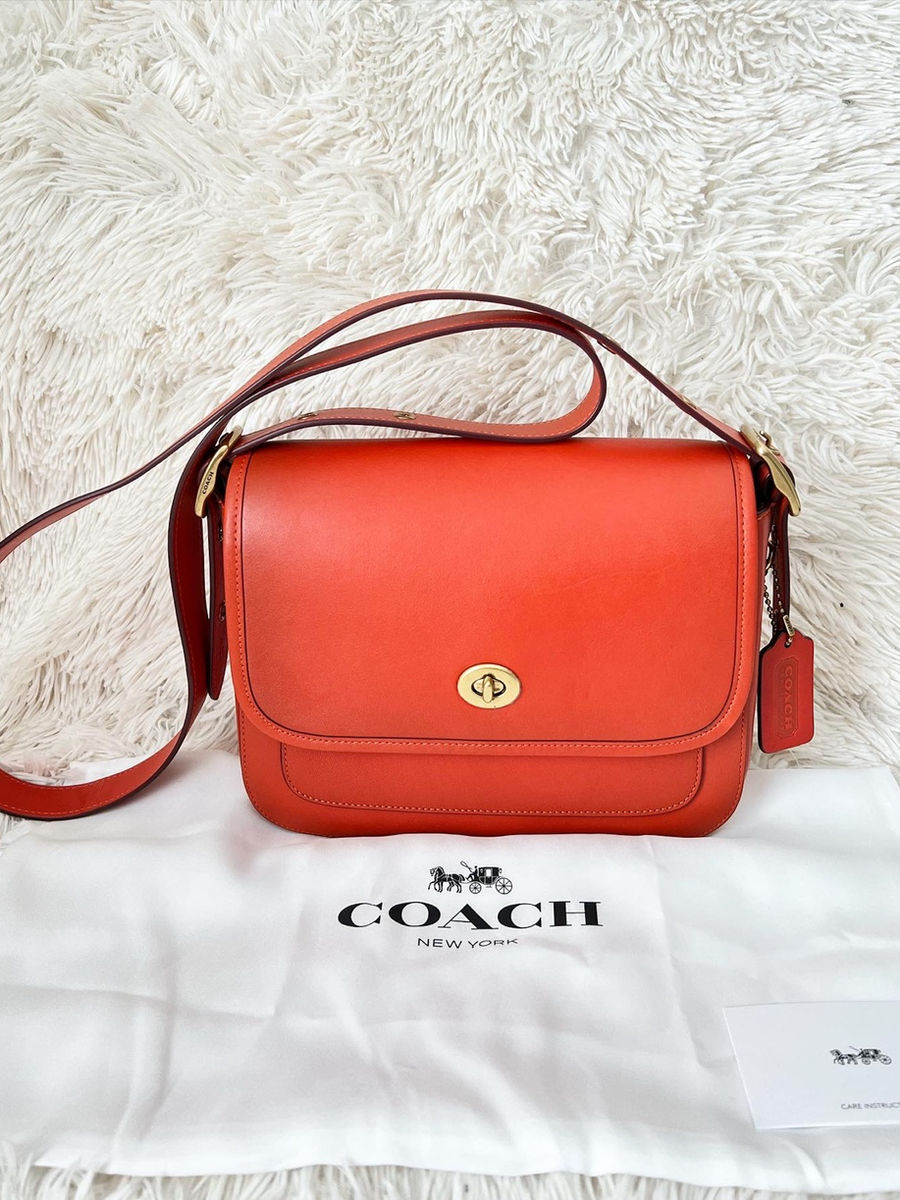 Authentic COACH Rambler Crossbody In B4/mango