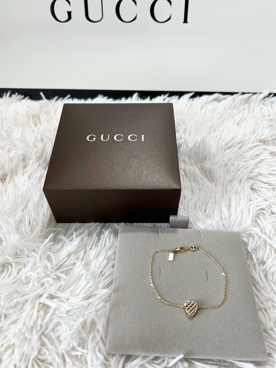 Authentic GUCCI 18K Yellow Gold Diamantissima Heart Bracelet