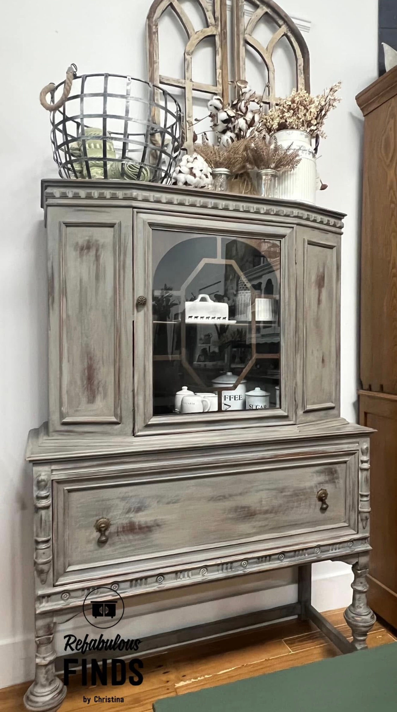 Rustic Farmhouse Jacobean