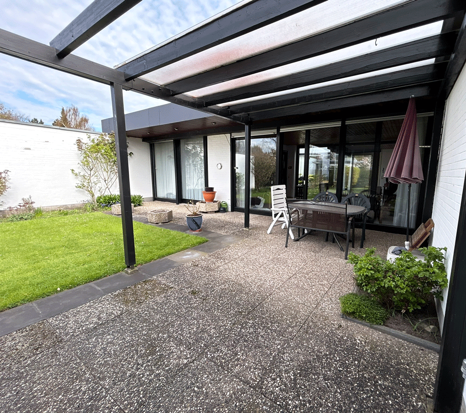 Die überdachte Terrasse