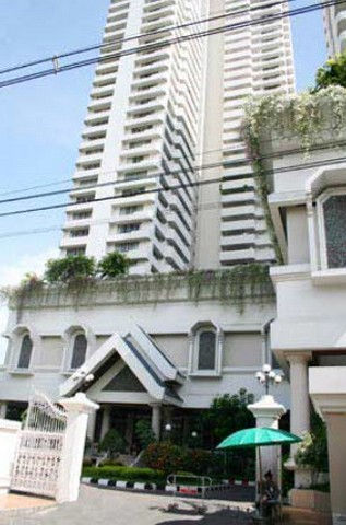 Condo. D.S. Tower 1 Sukhumvit 33 ดี.เอส. ทาวเวอร์ 1 สุขุมวิท 33 3BR2Bathroom ขนาดพื้นที่ 204 ตาราง.เมตร 22000000 บาท ใกล