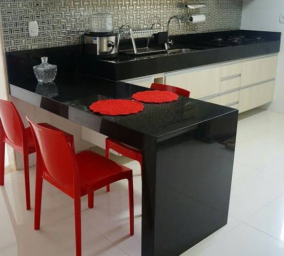 Seu granito sempre limpo e brilhante