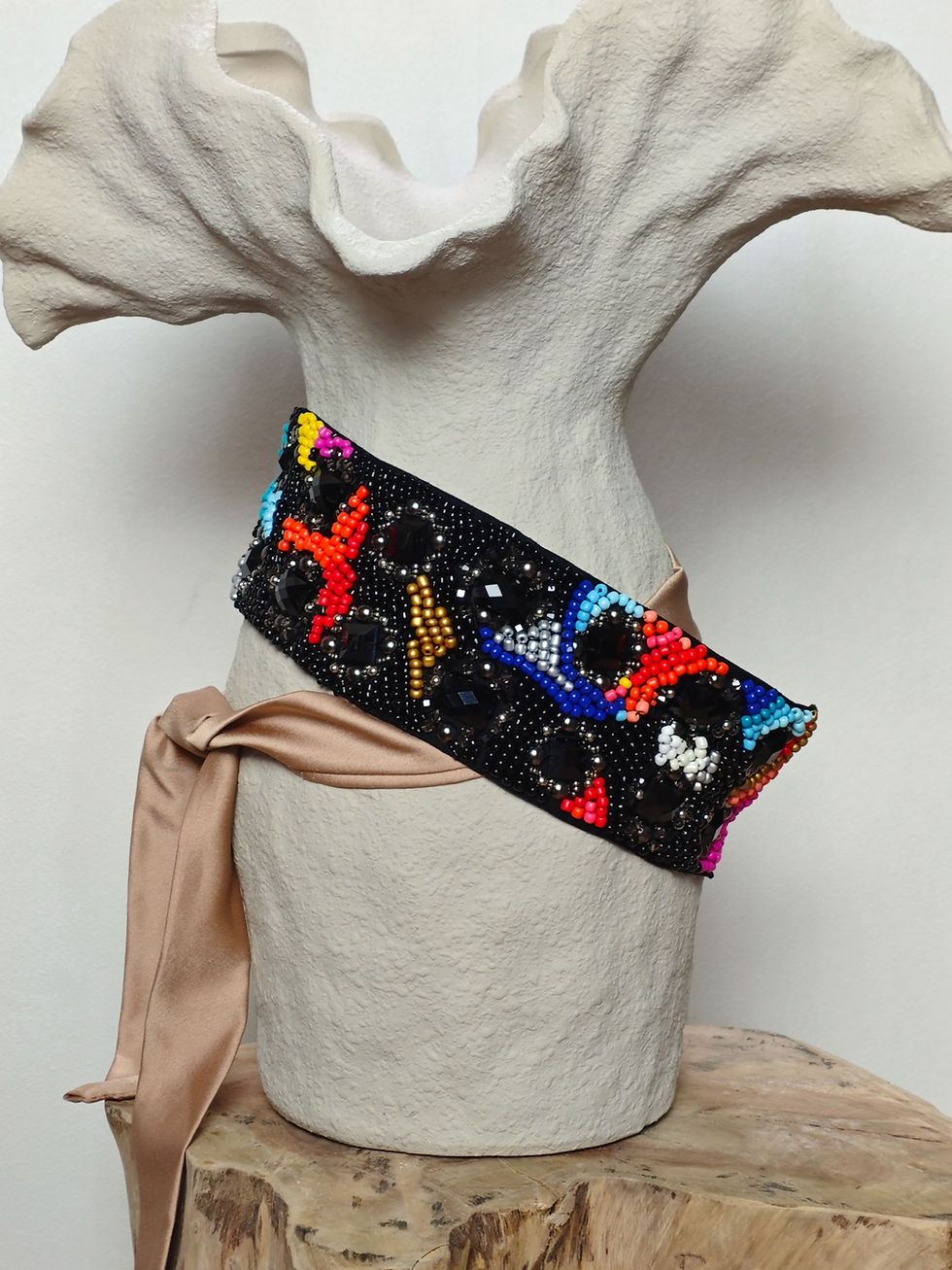 Hand-embroidered belt with pearls and glass beads