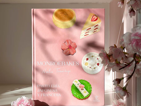 Libro de recetas Monroebakes by Noelia Tomoshige. Pasteleria Japonesa y Francesa.