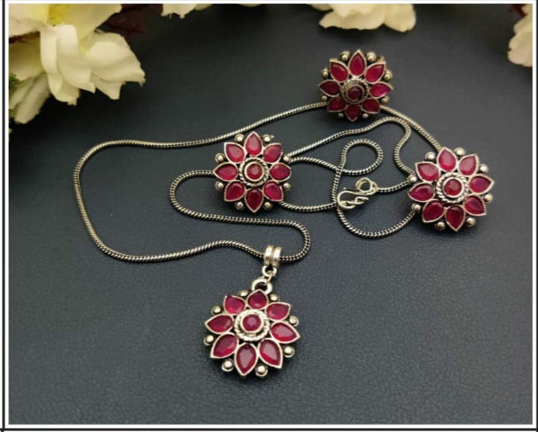 Thumbnail: Chain Necklace Earrings And Ring Combo Set