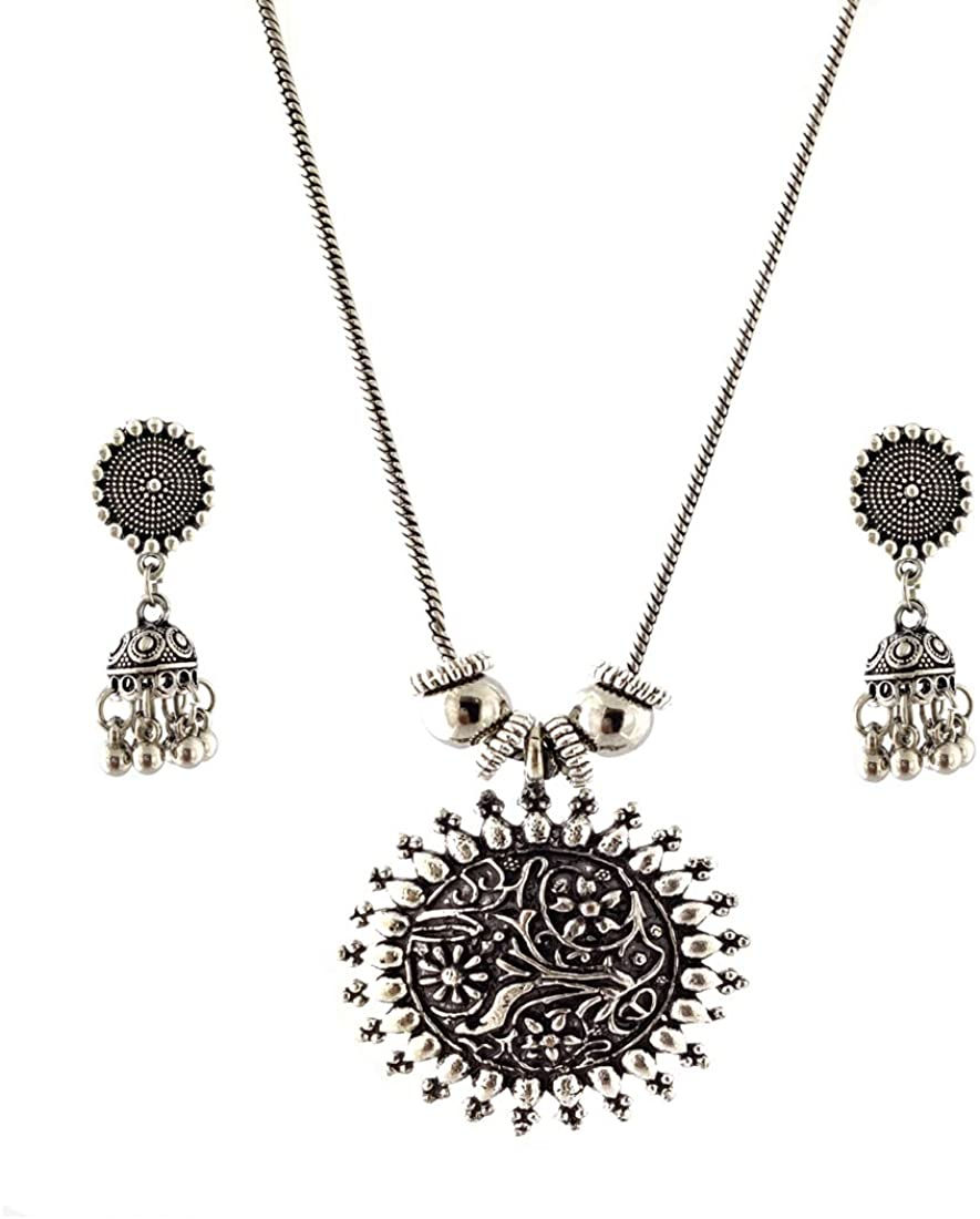 Oxidised Round Flower Pendent Set