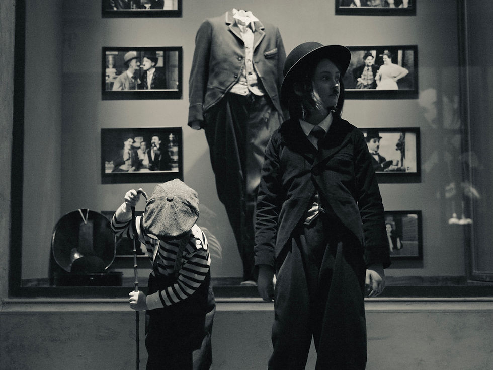 A LA LUEUR DE CHAPLIN