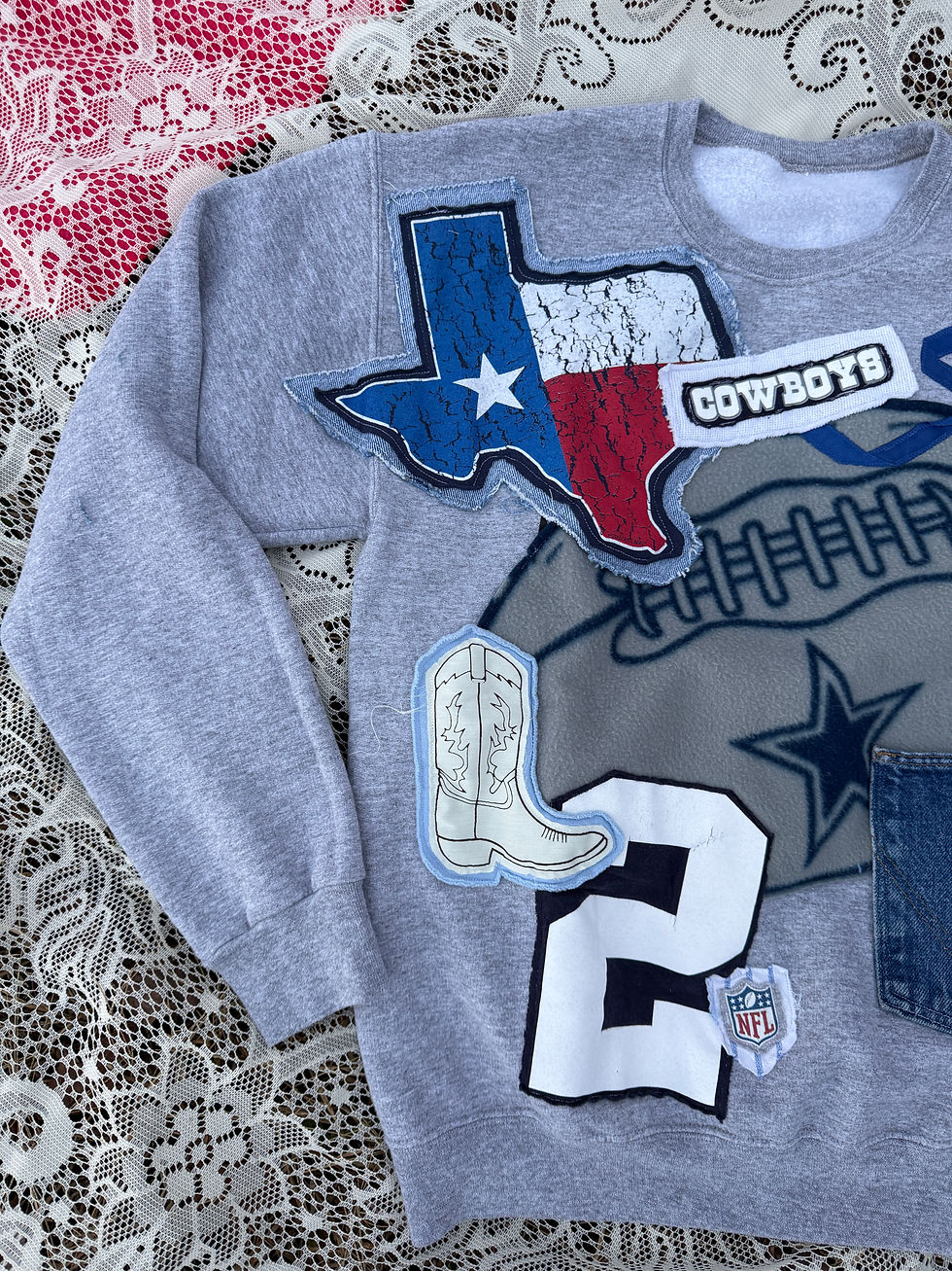 Thumbnail: Paisley Dallas Cowboys Sweatshirt (SZ L)