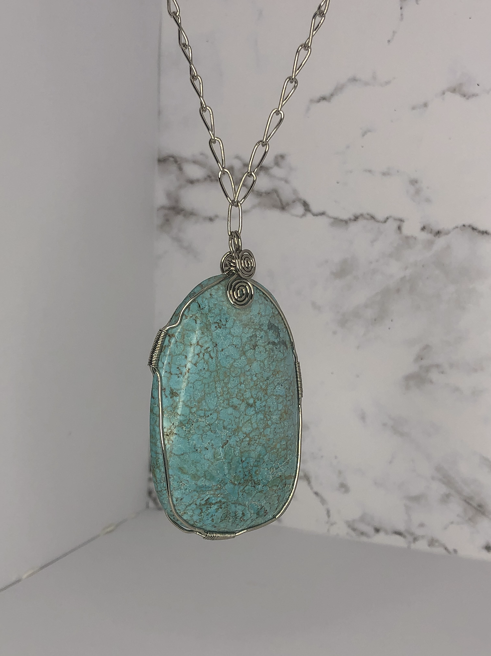 Thumbnail: Large Turquoise Howlite Necklace