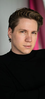 Ryan Warren Headshot