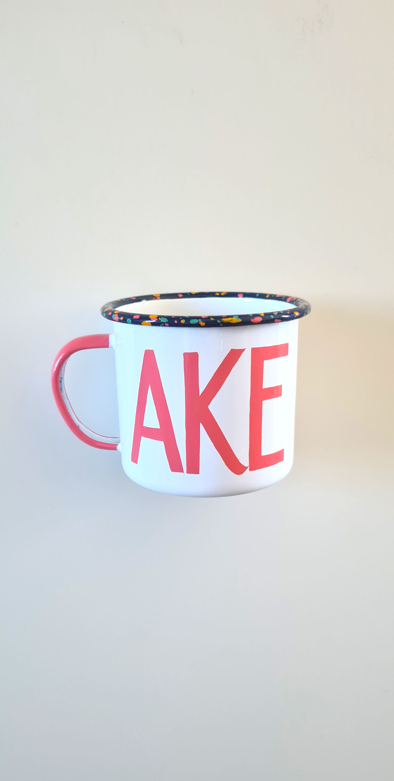 CAKE MUG with sprinkles