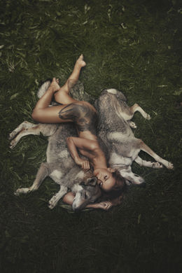 Tématické focení s vlky - Simona Photo Praha