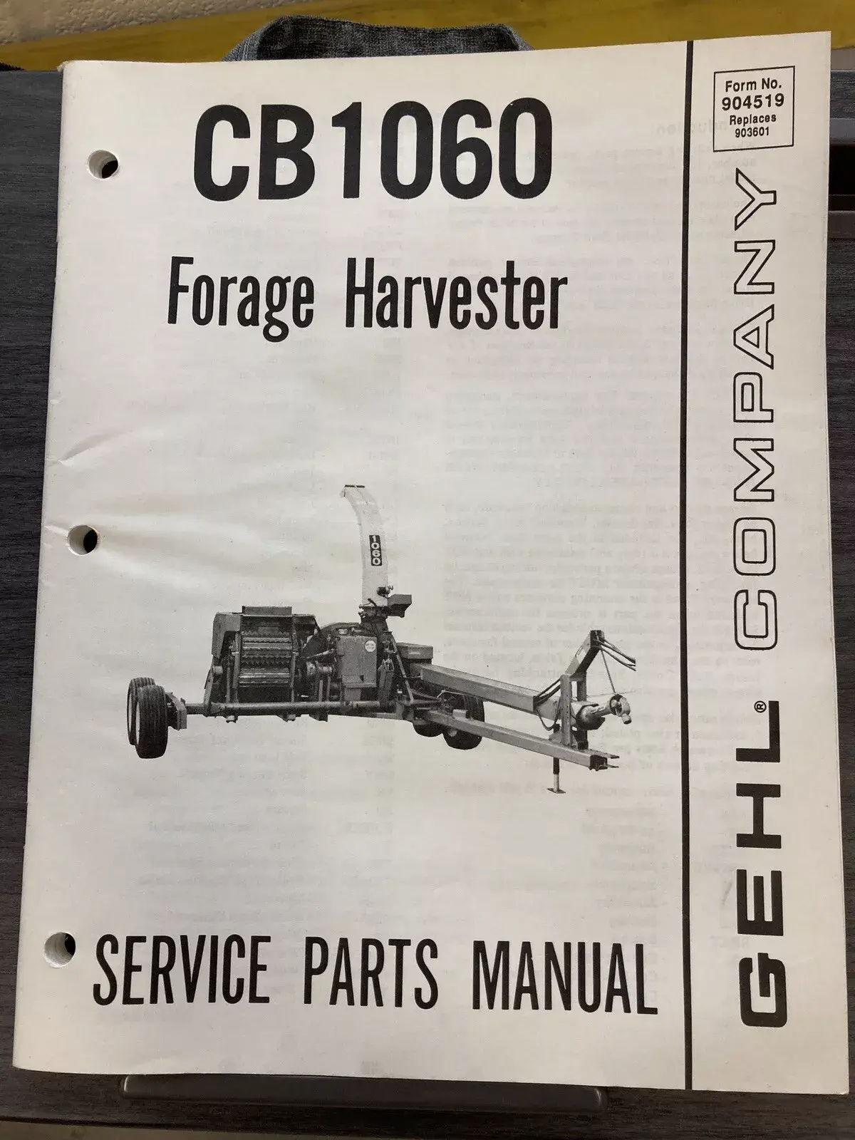 GEHL 904519 - CB1060 PARTS MANUAL