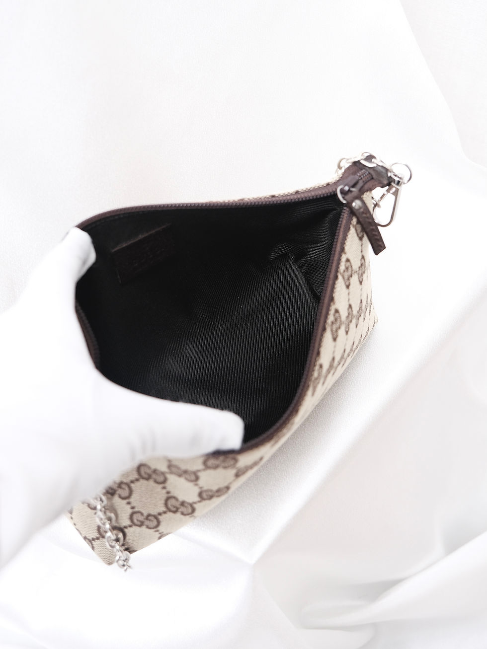 縮圖：Gucci - Brown GG Monogram Pouch with Box, Card and Chain (Vintage from 1990s)
