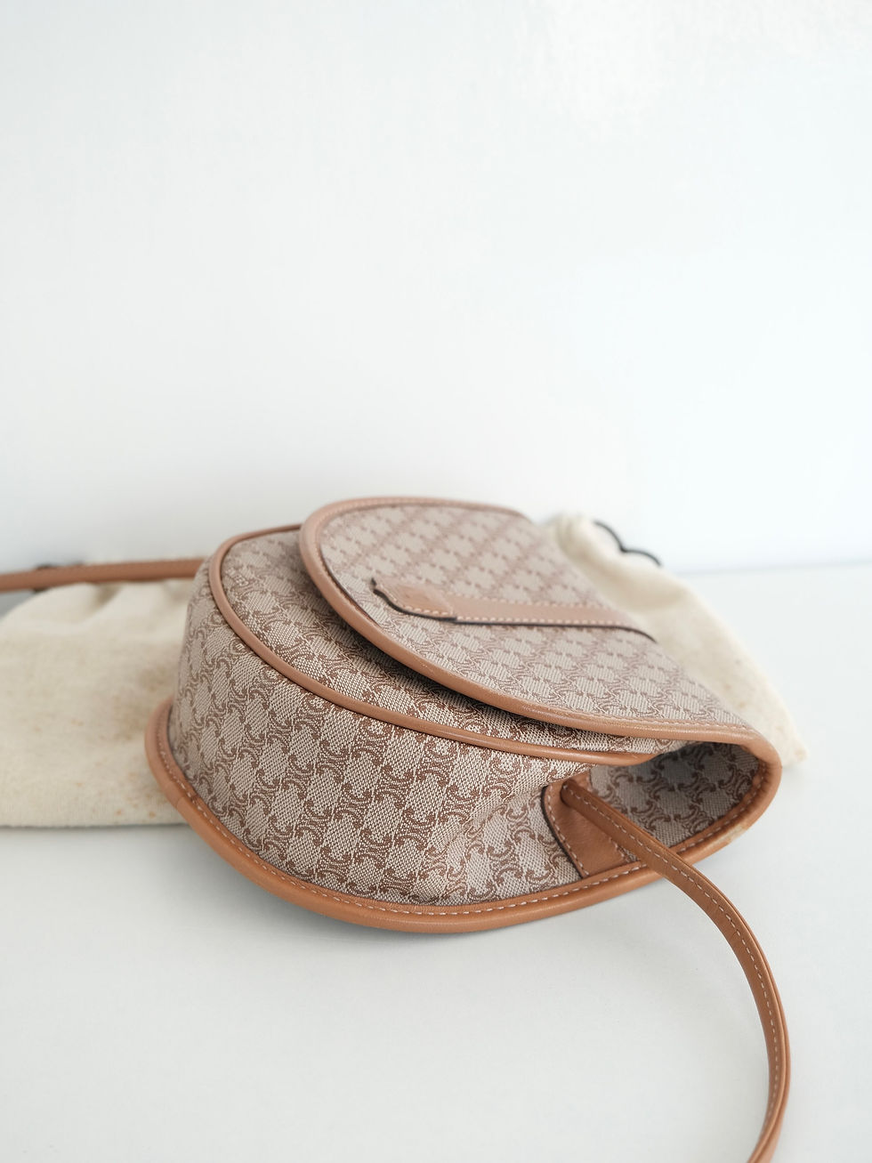 Thumbnail: Celine - Beige Macadam Small Crossbodybag with Dust Bag (Vintage) 
