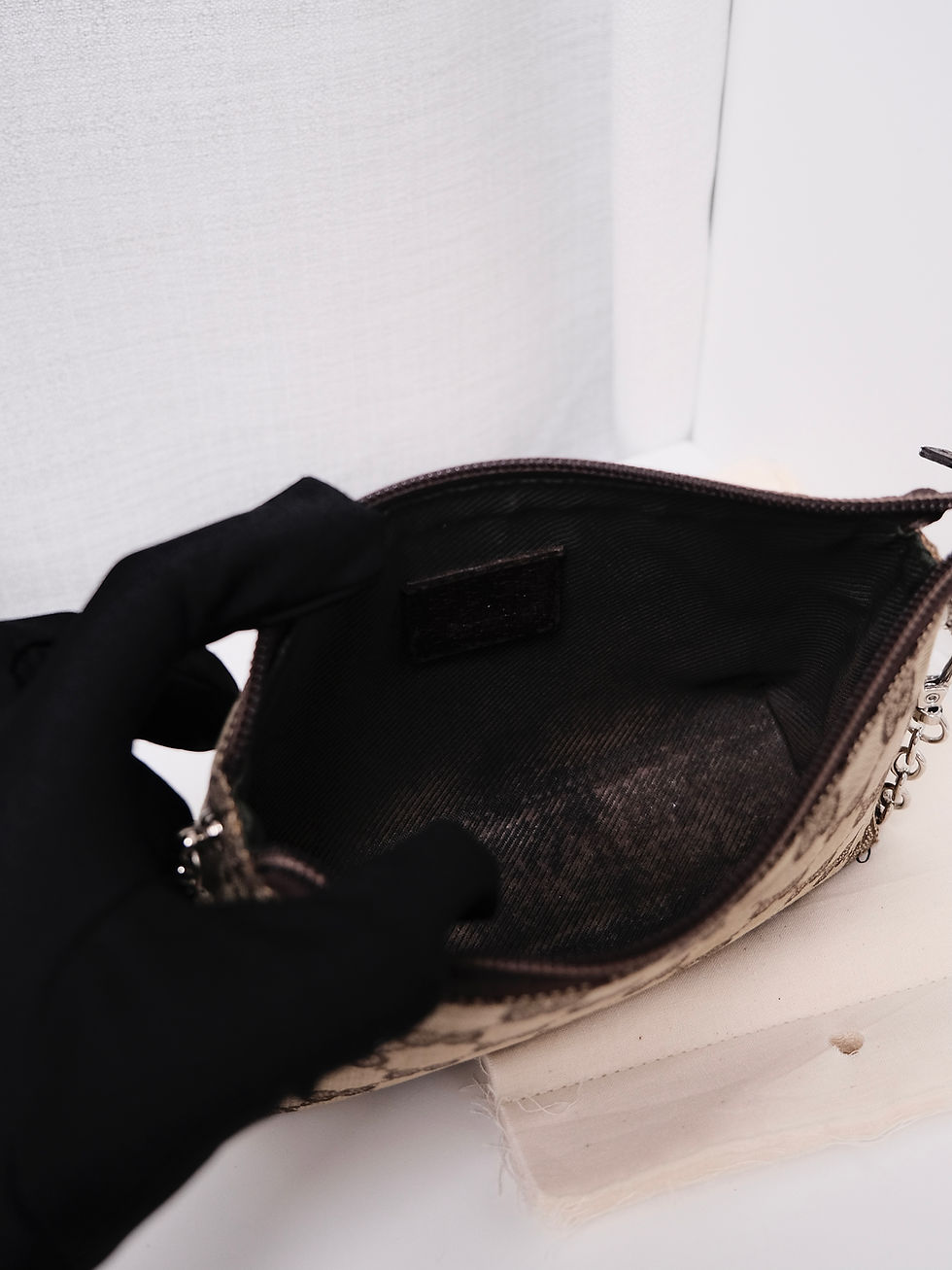 Thumbnail: Gucci - Brown GG Monogram Pouch with Chain (Vintage from 1990s)