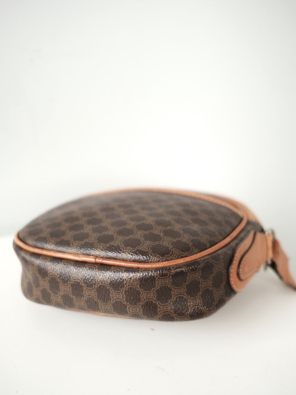 縮圖：Celine - Brown Macadam Circle Crossbodybag (Vintage)