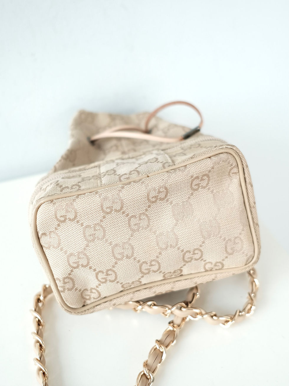 Thumbnail: Gucci - Beige Monogram Double Layers Bucket Bag with Chains (Vintage from 1990s)