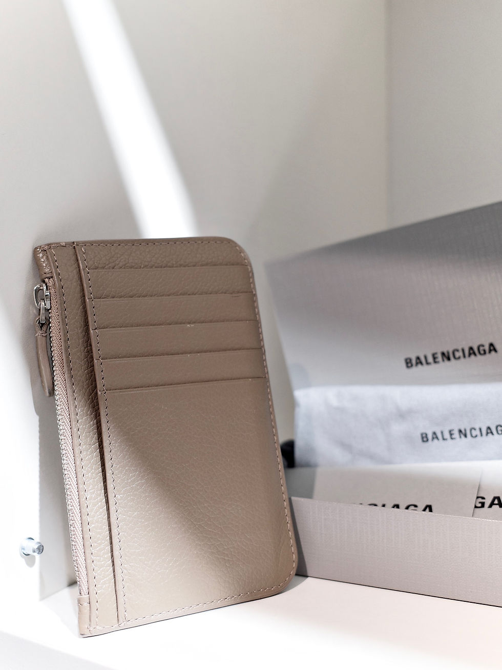 縮圖：Balenciaga - Textured Leather Cardholder with Zipper and Full Set (Pre-owned) 