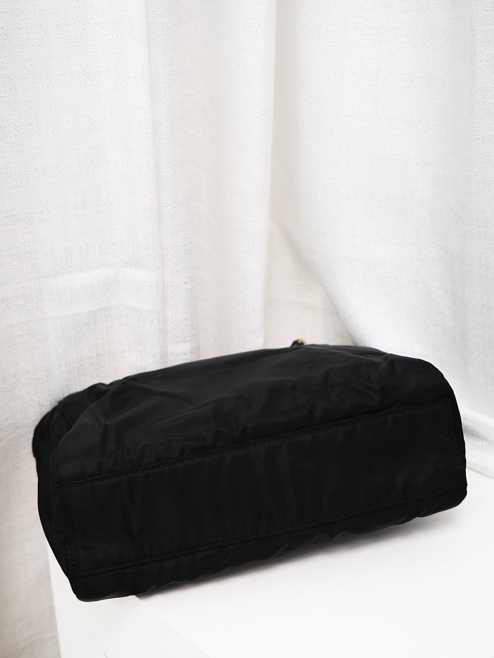 縮圖：Prada - 24cm Black Parachute Tote with Dust Bag (Vintage)