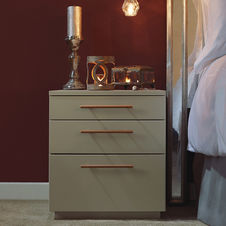 Set-12-Feature-Walnut-WITH-GRADE-001-6-web-1.jpg