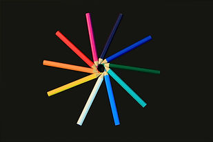 Arrangement des crayons de couleur