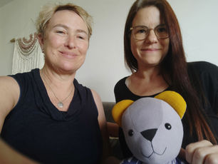 תהיה חזק - דובי רקום מהחולצה של יותם חיים ז"ל