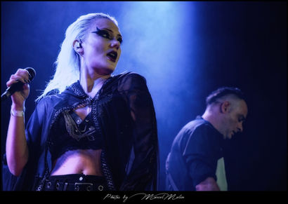 Ductape live photos