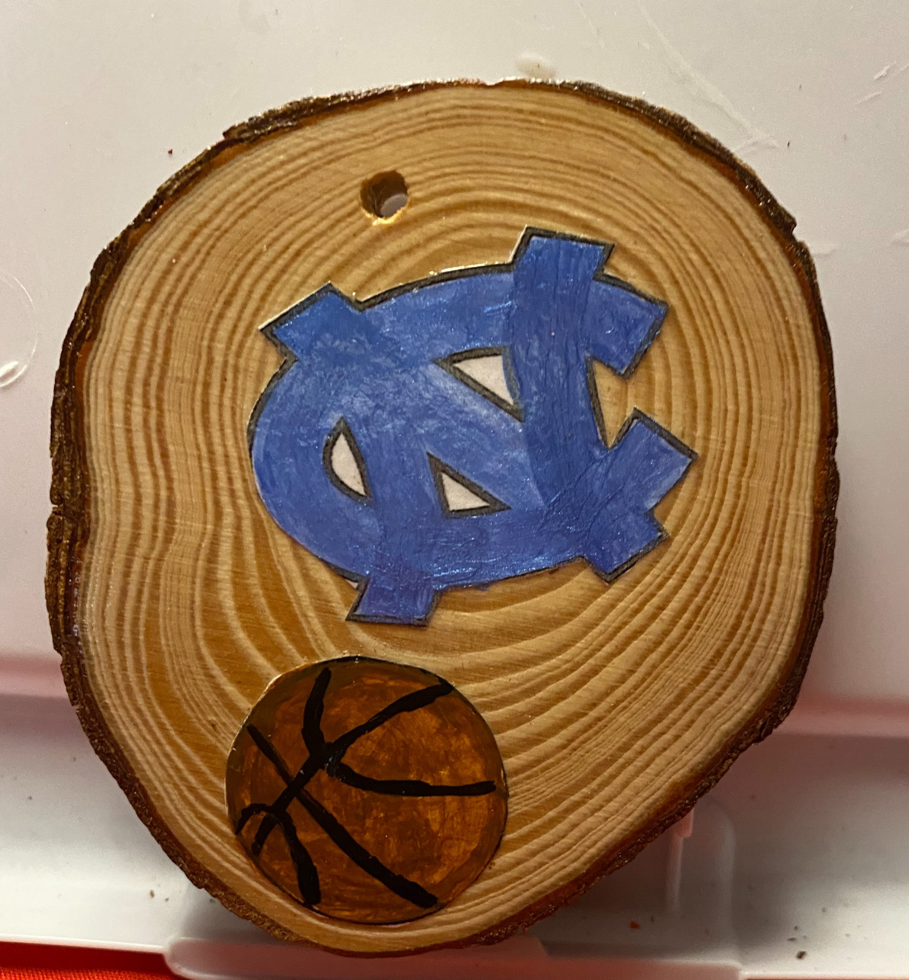 UNC  with basketball