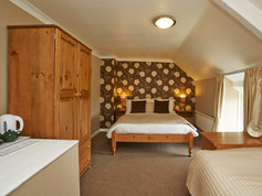 Double/treble room