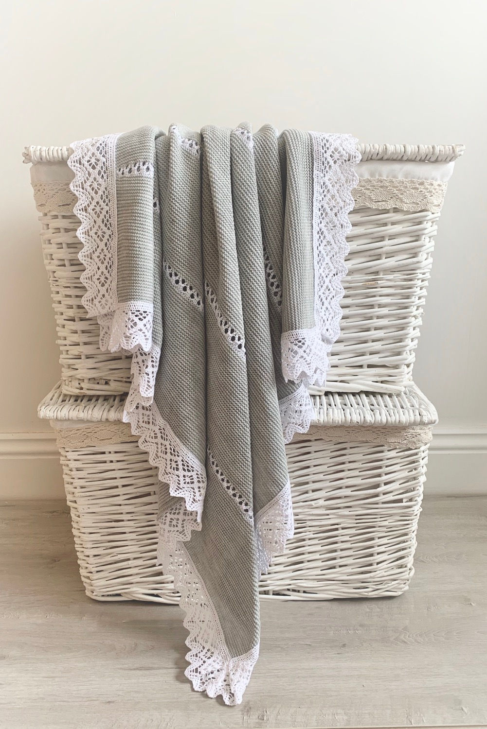 Bronte Luxury Spanish Blanket (Grey)