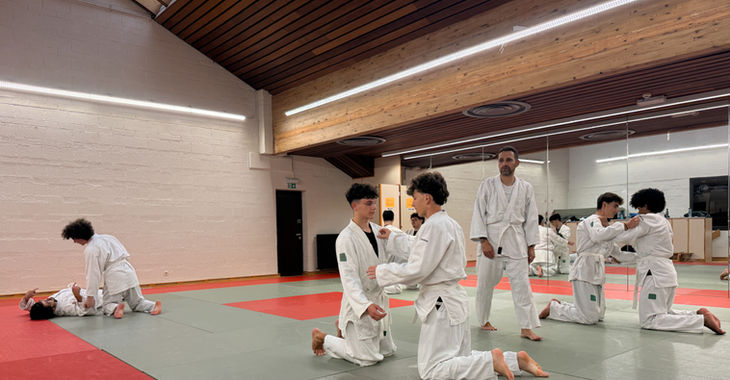 Jeunes du LASEL (activité judo)