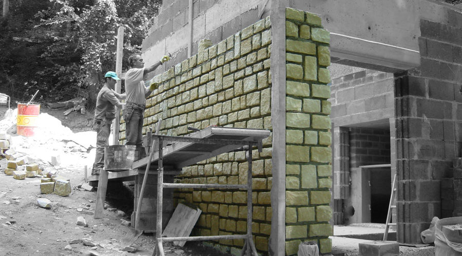 Construction d'un mur en parement (pierre naturelle)