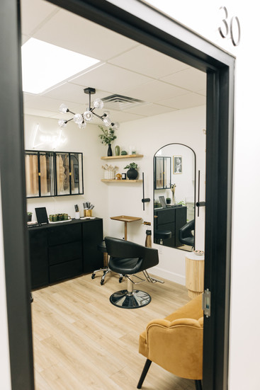 The Dale Day Spa - Scottsdale Salon Suites - Tempe Salon Suites