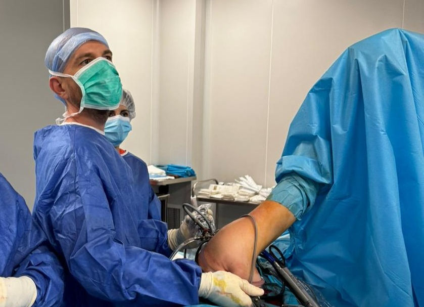 UMAR DUREROS: Operatia minim invaziva de Reparare Artroscopica a Labrumului Umarului (Bankart)