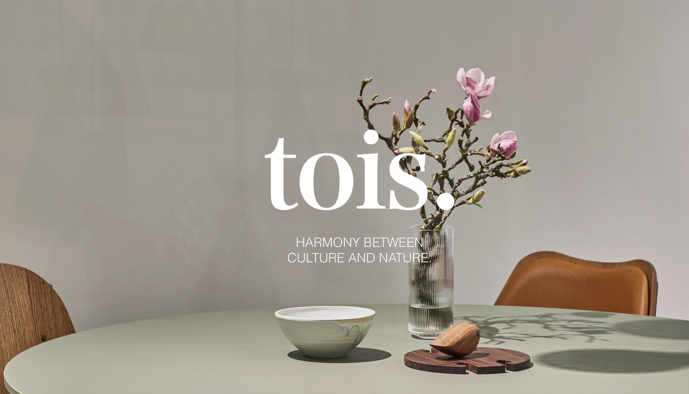 Tois Furniture