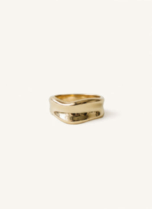 Fluid Form Statement Ring I