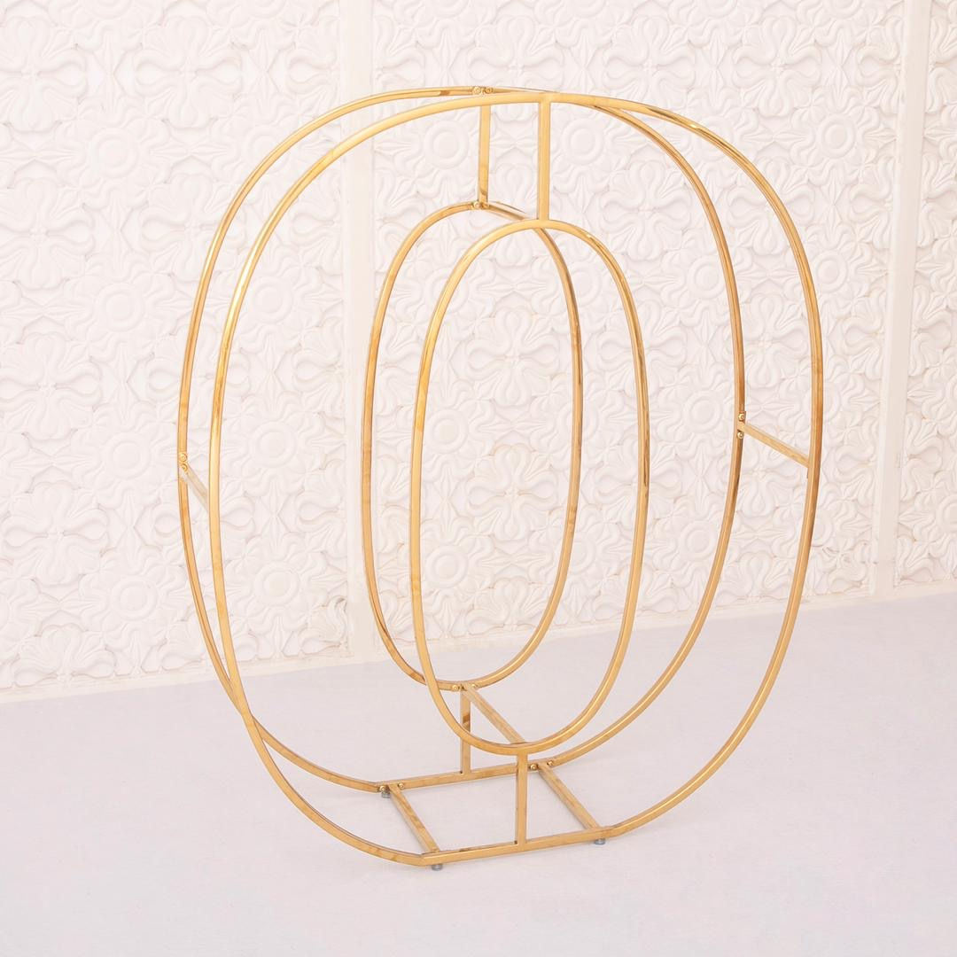 Rent: Lara Gold Number 0