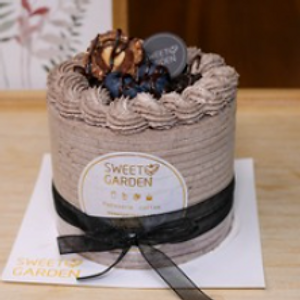Sea Salt Oreo Cake 4"