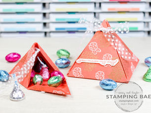 Ornately Grateful Pyramid Box & Card