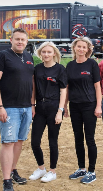 Team der Jürgen Hofer Transporte GmbH