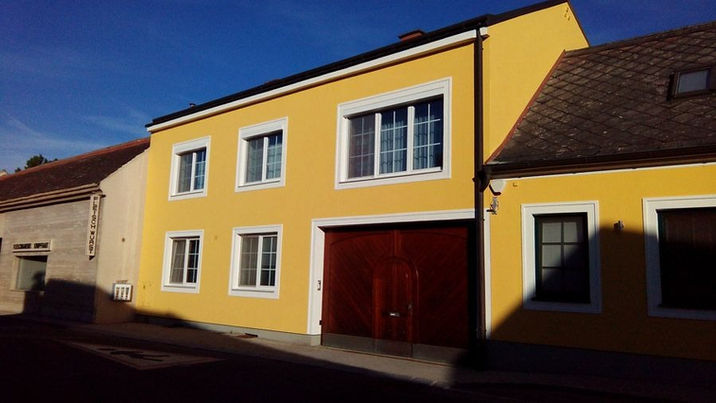 Fassade erneuert von Malermeister Ernst Klingelbrunner im Bezirk Tulln